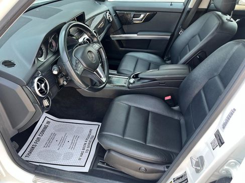 Used 2015 Mercedes-Benz GLK 350 4MATIC image 11