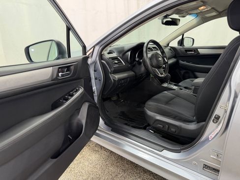 Used 2019 Subaru Legacy 2.5i Premium AWD/4WD image 10