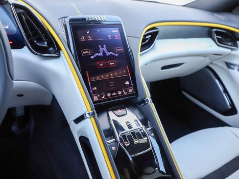 Certified 2024 Ferrari Roma image 24