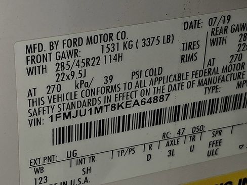 Used 2019 Ford Expedition Platinum image 27