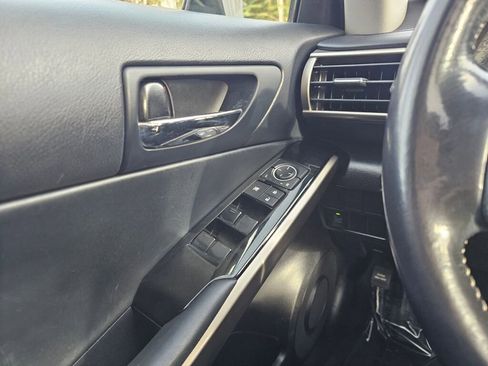 Used 2016 Lexus IS 300 AWD w/ Navigation System Package image 28