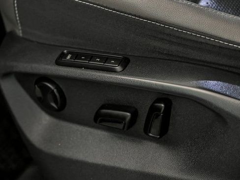 Used 2022 Volkswagen Atlas SEL Premium image 16