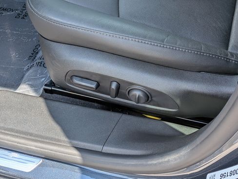 Used 2021 Chevrolet Malibu Premier FWD image 21