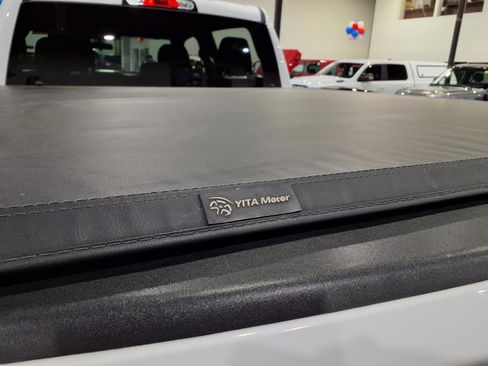Used 2023 RAM 1500 Big Horn AWD/4WD image 9