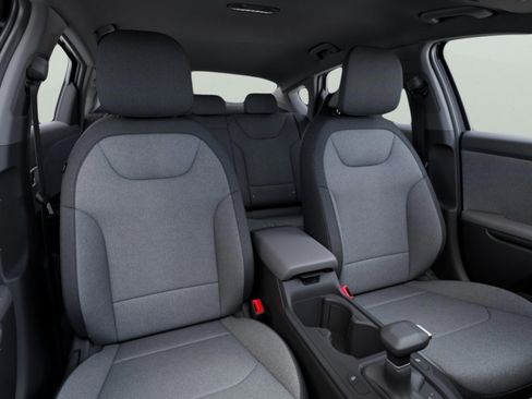 New 2026 Kia K4 FWD image 15