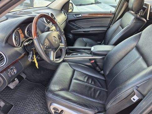 Used 2009 Mercedes-Benz GL 320 BlueTEC 4MATIC image 12