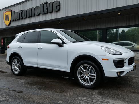 Used 2016 Porsche Cayenne image 66