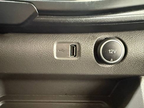 Used 2020 Ford Transit 350 XL image 31