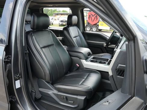 Used 2020 Ford F450 Lariat w/ Lariat Ultimate Package AWD/4WD image 22