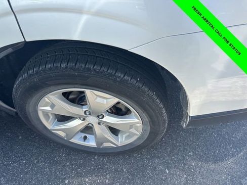 Used 2014 Subaru Forester 2.5i Premium w/ All-Weather Package AWD/4WD image 11