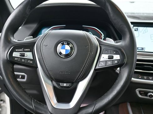 Used 2023 BMW X5 xDrive40i w/ Premium Package image 11