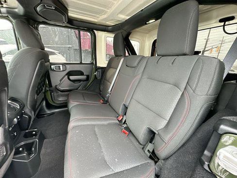 Certified 2021 Jeep Wrangler Unlimited Rubicon image 24