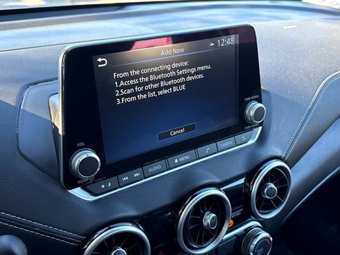 Used 2025 Nissan Sentra SV image 4