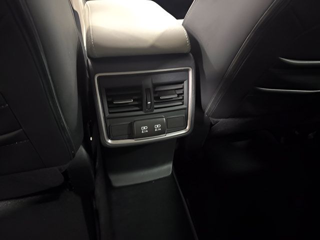 Used 2024 Subaru Forester Limited AWD/4WD image 28