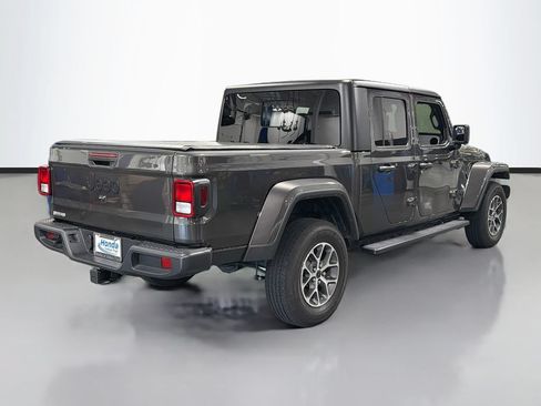 Used 2024 Jeep Gladiator Sport AWD/4WD image 5