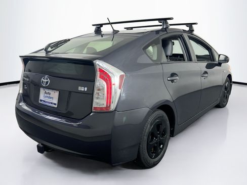 Used 2015 Toyota Prius Four FWD image 5