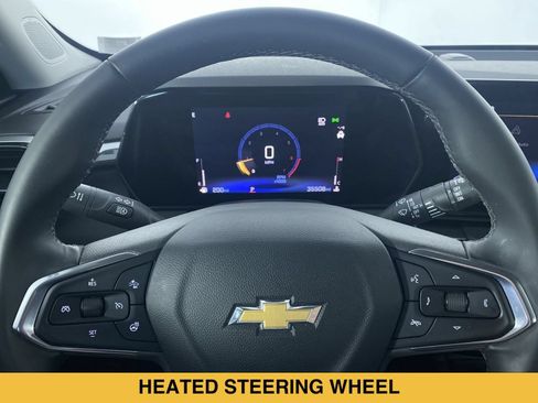 Certified 2025 Chevrolet TrailBlazer LT w/ LT Cold Weather Package FWD image 3