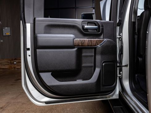 Used 2021 GMC Sierra 3500 Denali w/ Denali Ultimate Package image 36