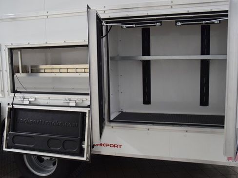 New 2025 Chevrolet Express 4500 w/ Power Convenience Package image 33