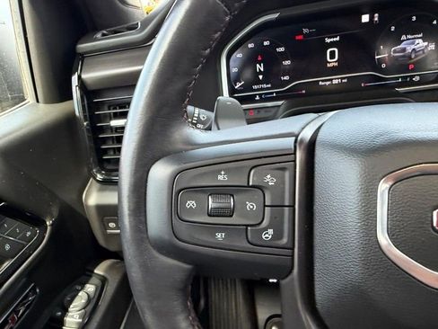 Used 2023 GMC Sierra 1500 AT4X image 10