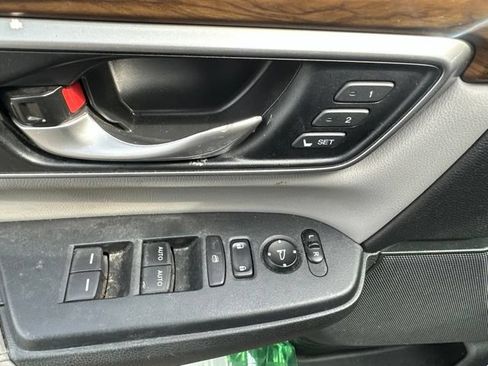Used 2019 Honda CR-V EX-L image 16