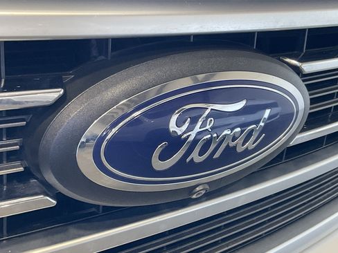 Used 2019 Ford F150 Limited AWD/4WD image 6