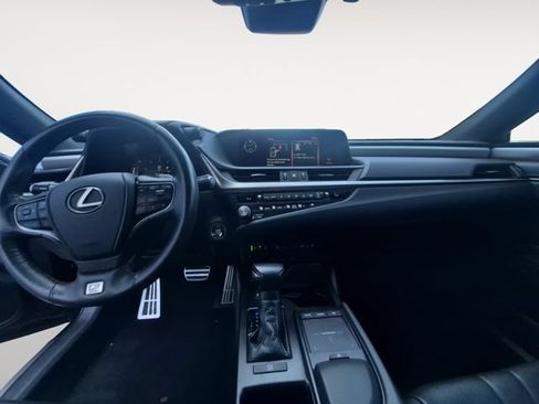 Used 2021 Lexus ES 350 F Sport w/ Accessory Package FWD image 10