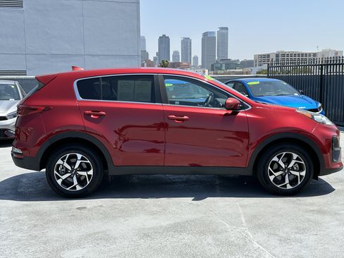 Used 2020 Kia Sportage LX FWD image 9