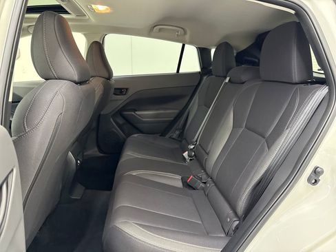 Used 2025 Subaru Crosstrek 2.0i Premium image 25