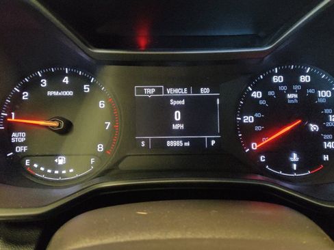 Used 2021 Chevrolet TrailBlazer LS w/ LPO, Blackout Package FWD image 23