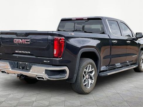 Used 2023 GMC Sierra 1500 SLT w/ SLT Premium Package AWD/4WD image 5