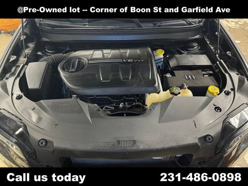 Used 2019 Jeep Cherokee Limited AWD/4WD image 10
