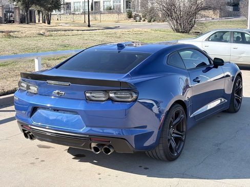 Used 2020 Chevrolet Camaro SS image 4