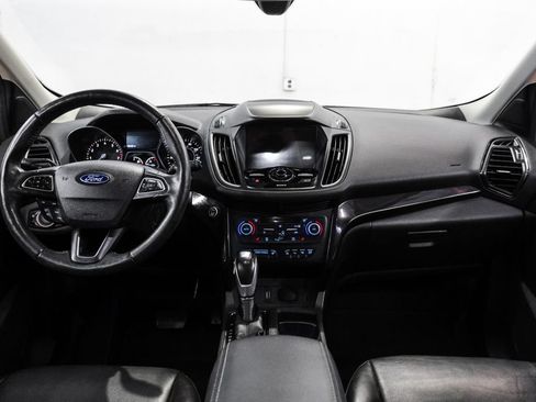 Used 2019 Ford Escape Titanium AWD/4WD image 12