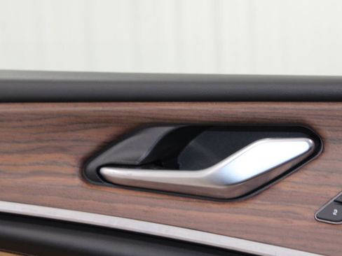 Used 2024 Jeep Grand Cherokee Summit image 41