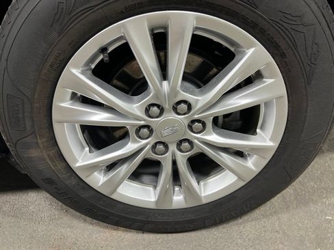 Used 2024 Cadillac XT6 Luxury FWD image 45