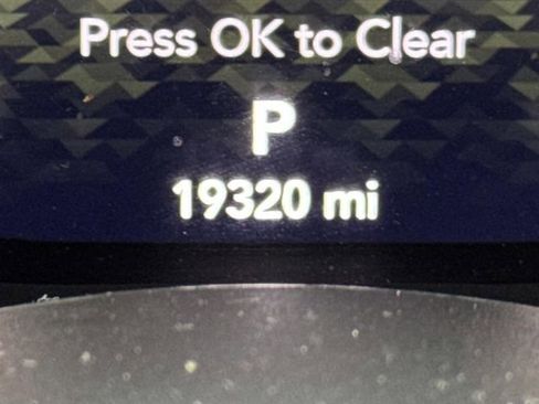 Used 2023 Jeep Wrangler Sahara w/ Cold Weather Group image 35