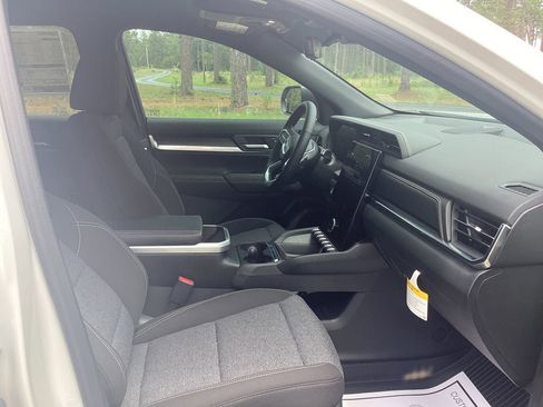 New 2026 GMC Terrain Elevation w/ Technology Package II FWD image 22