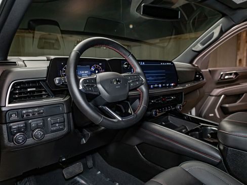 Used 2025 Chevrolet Tahoe RST w/ RST Capability Package image 13