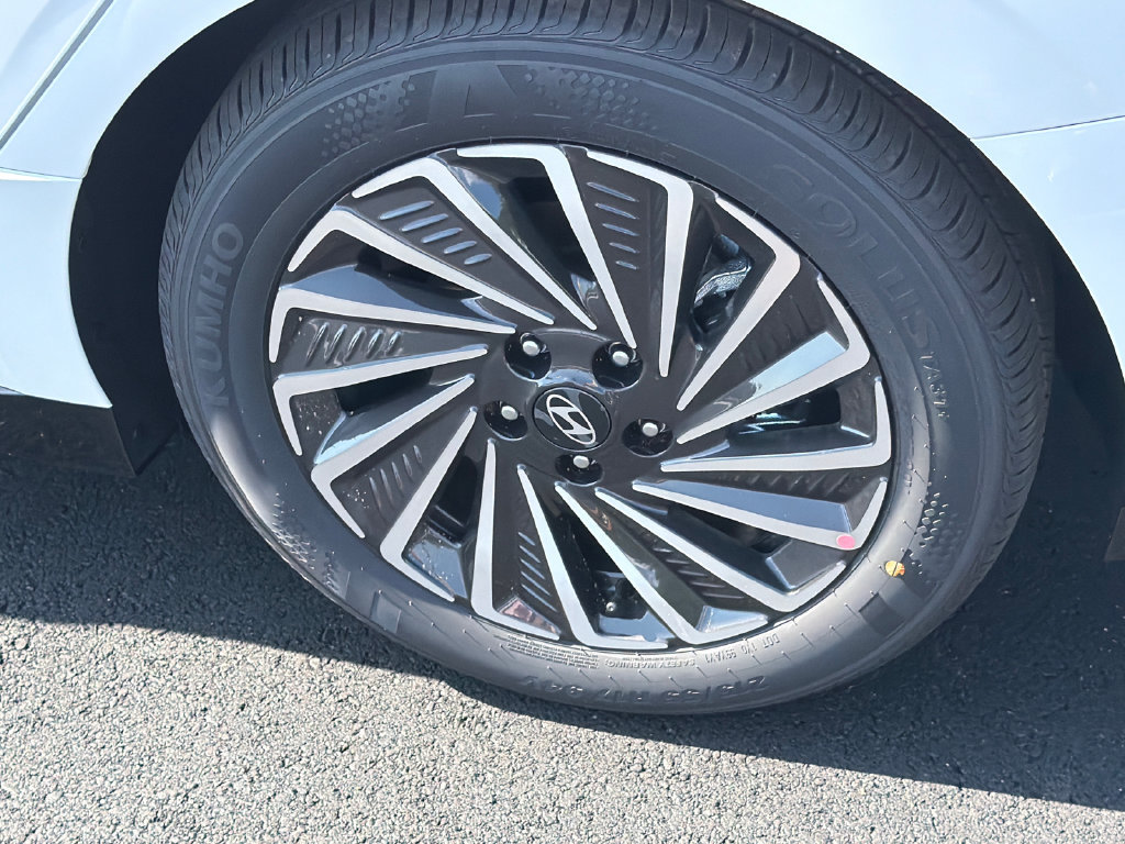 New 2026 Hyundai Sonata Limited FWD image 20