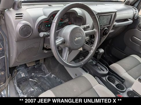 Used 2007 Jeep Wrangler Unlimited X w/ Dual Top Group AWD/4WD image 2