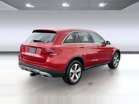 Used 2022 Mercedes-Benz GLC 300 image 9