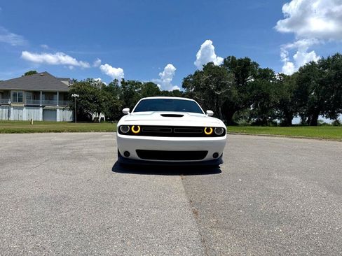 Used 2019 Dodge Challenger GT image 8