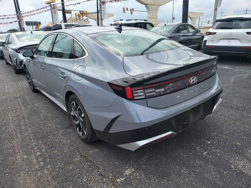 Used 2025 Hyundai Sonata SEL FWD image 9