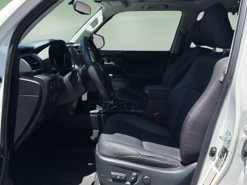 Used 2019 Toyota 4Runner TRD Pro AWD/4WD image 11