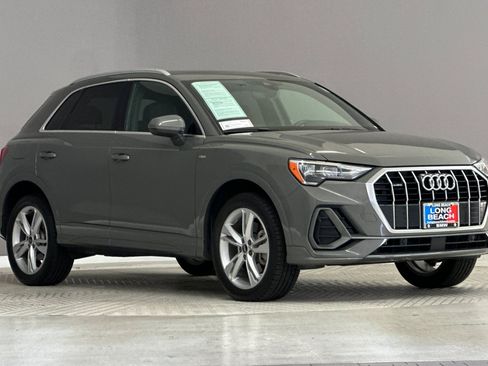 Used 2021 Audi Q3 2.0T Premium w/ Convenience Package AWD/4WD image 6