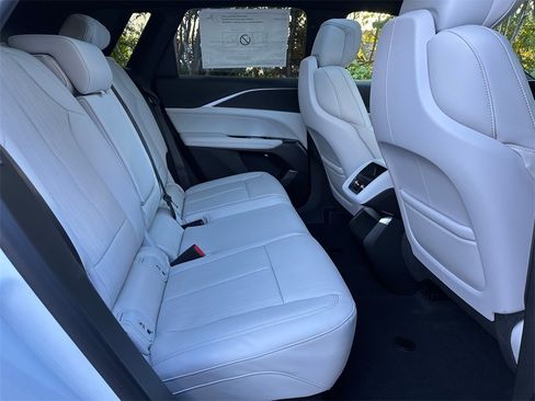 New 2026 Cadillac Lyriq Sport image 12