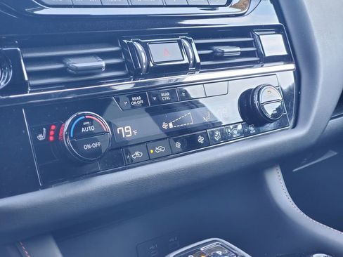 Used 2024 Nissan Pathfinder Rock Creek image 28