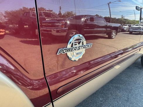 Used 2012 Ford F250 Lariat w/ Lariat Ultimate Pkg AWD/4WD image 11