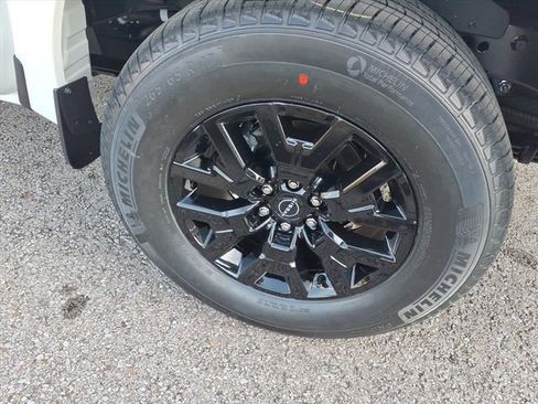 New 2026 Nissan Frontier SV w/ SV Convenience Package RWD image 4